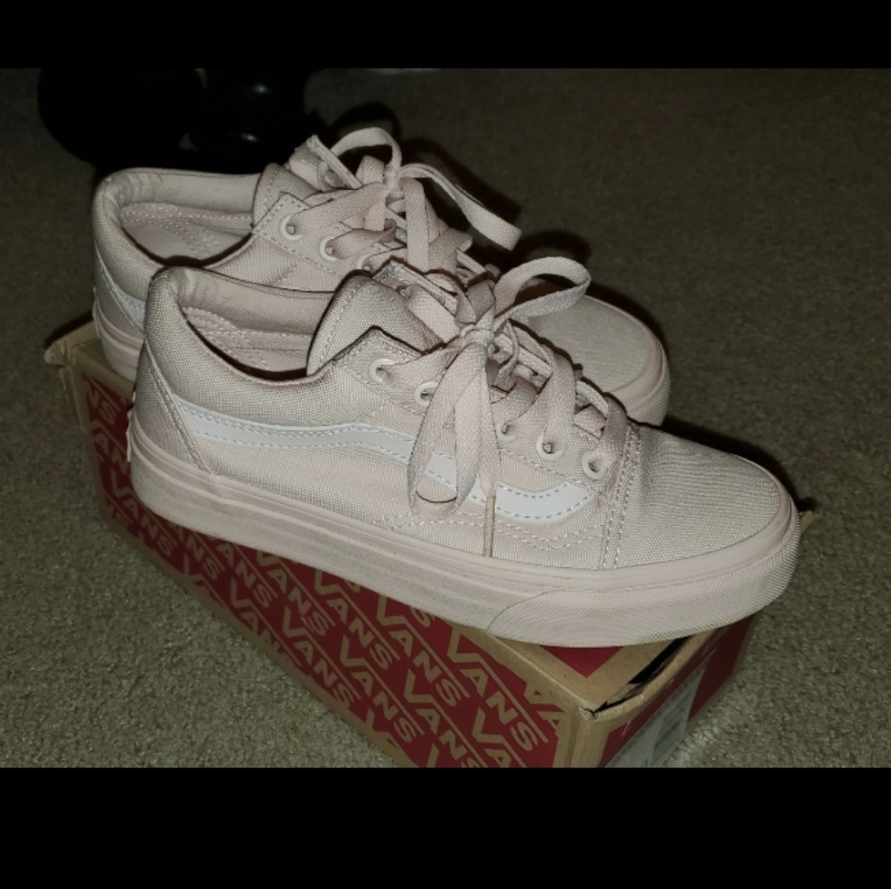 Pastel Pink Vans Old Skool - Picture 4 of 5